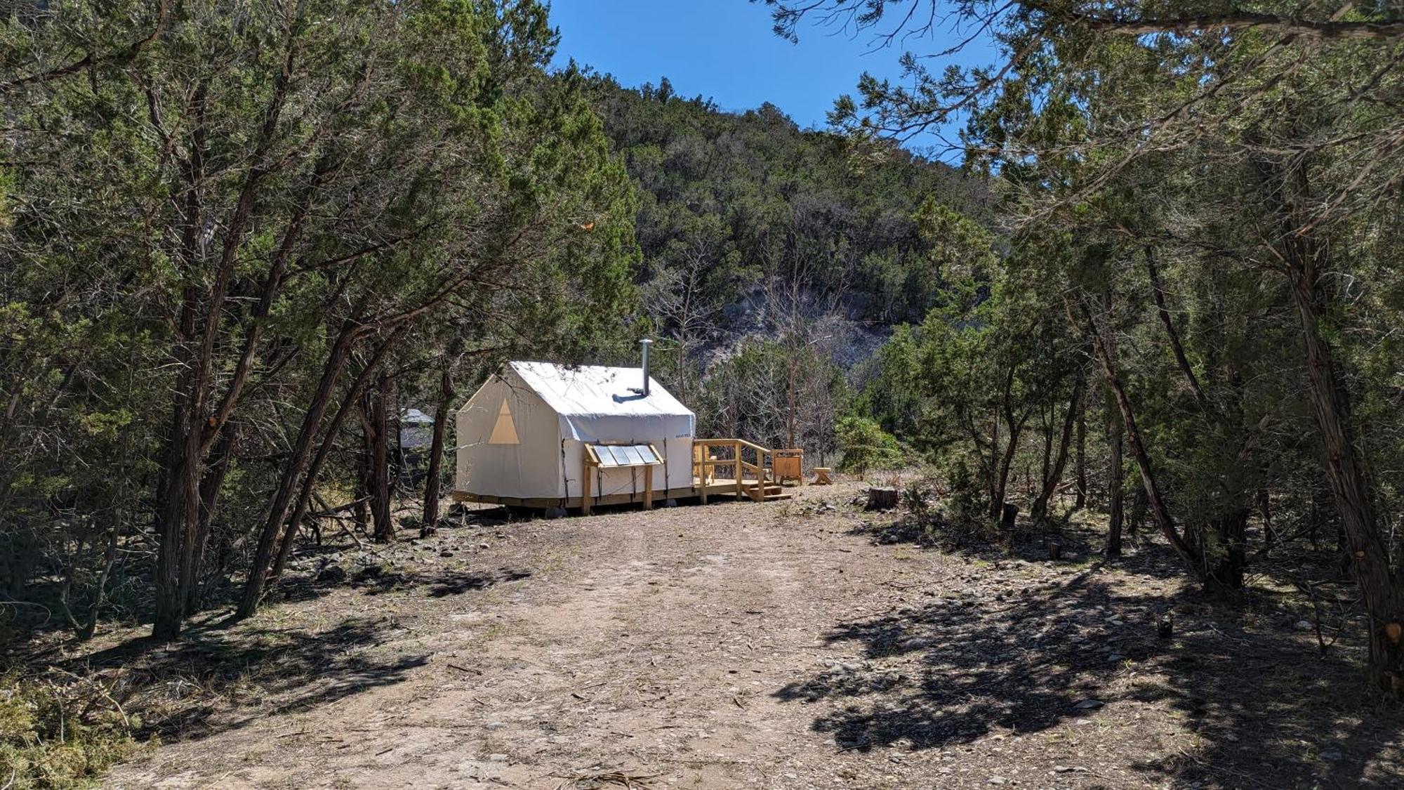 A Peace Of Heaven Cabins And Rv Vanderpool Eksteriør bilde